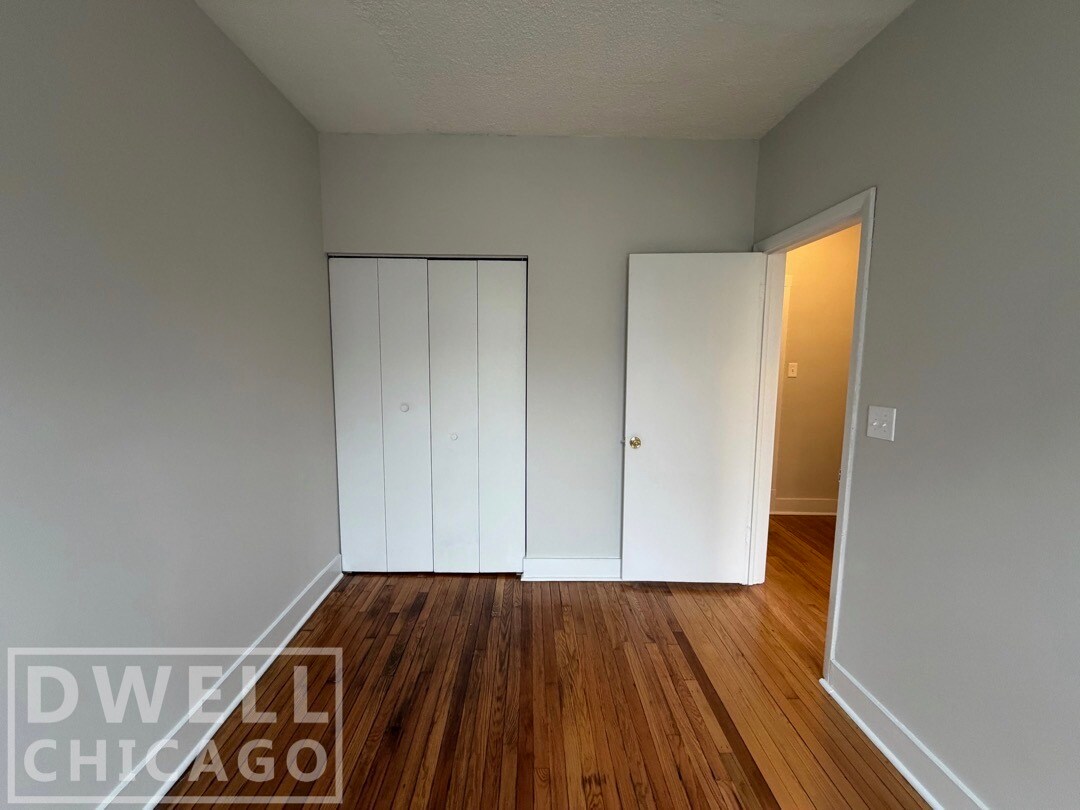 Building Photo - 1544 N Kedzie Ave