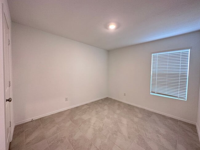 Building Photo - BRAND NEW HOUSE!!!