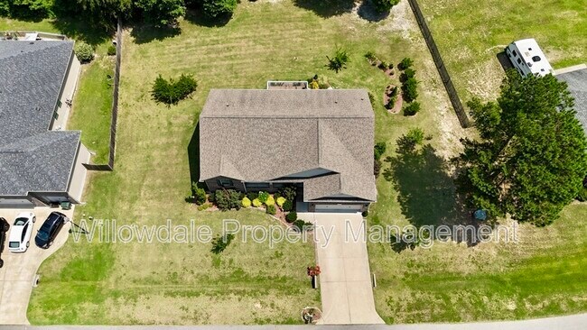 Building Photo - 76 Deep Clay Cir