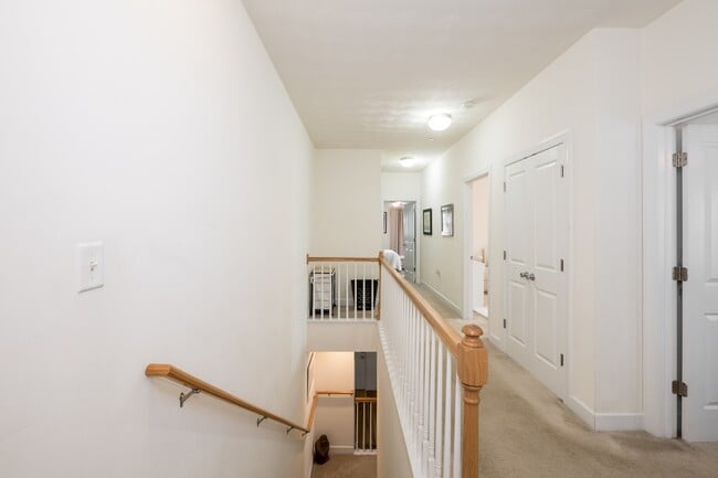 Building Photo - 805 Westover Ave