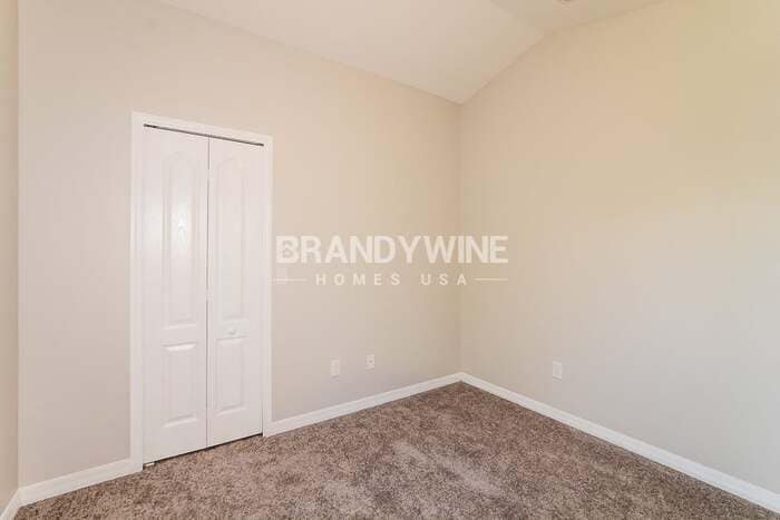 Building Photo - 1310 Windsor Lake Cir