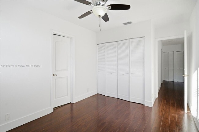 Building Photo - 1049 Thistle Creek Ct