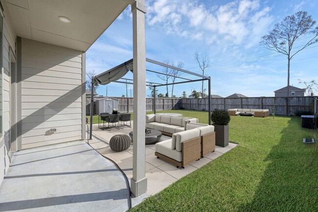 Building Photo - 19017 Sonora Chase Dr