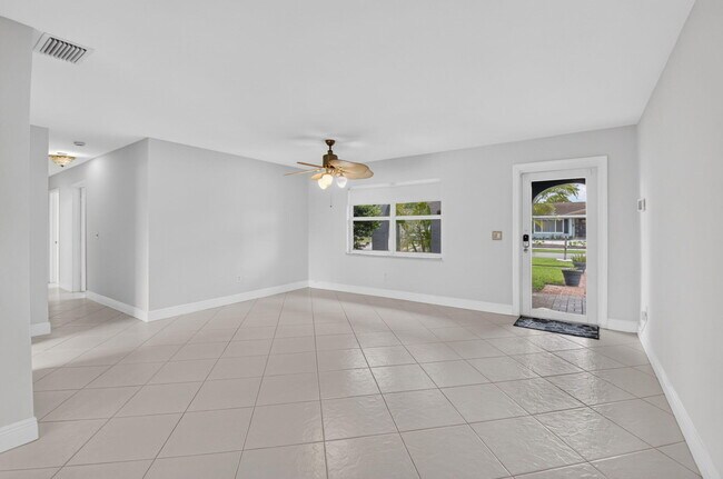 Building Photo - 4599 Betelnut St