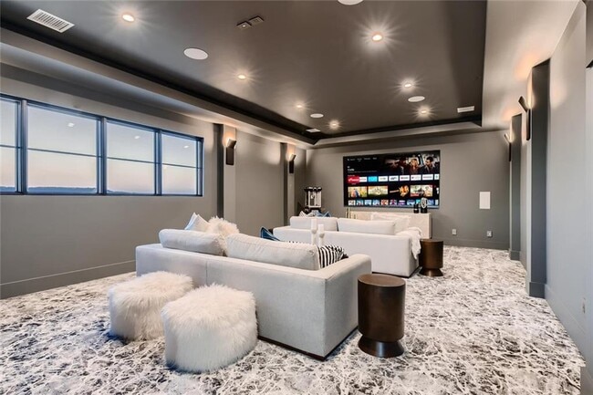 Building Photo - 6008 Lantern View Dr