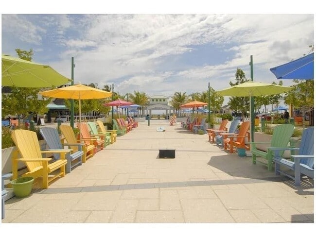 Building Photo - 4445 El Mar Dr