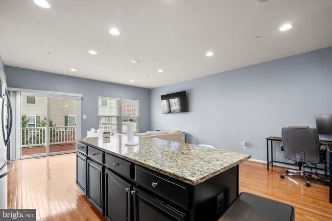 Building Photo - 14903 Rockcastle St