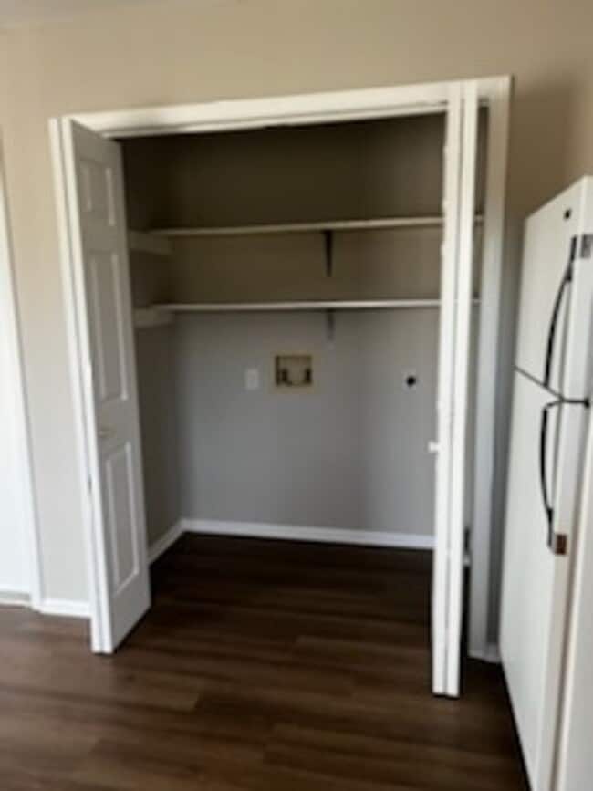 Building Photo - 203-MF2-E