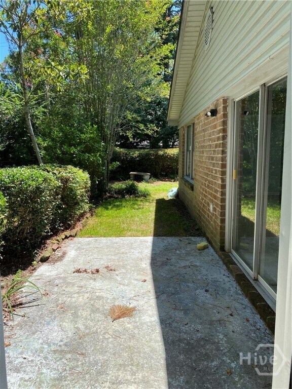 Building Photo - 12438 Largo Dr