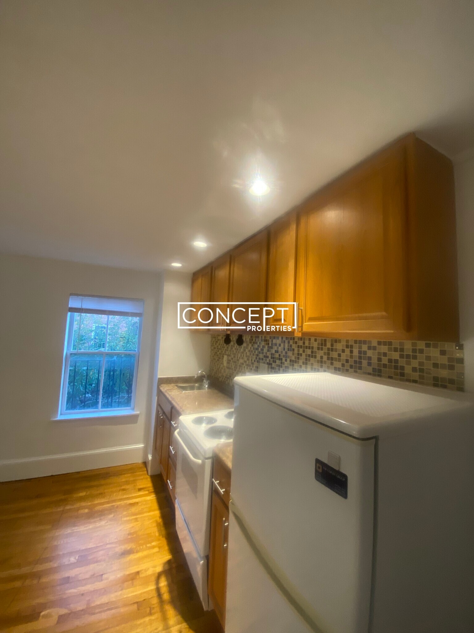 Building Photo - 90 Myrtle St