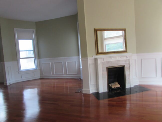 Building Photo - 2650 W Logan Blvd