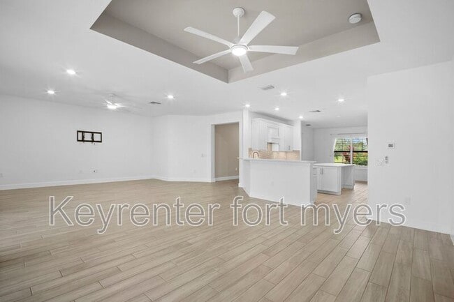 Building Photo - 19001 Aqua Shore Dr