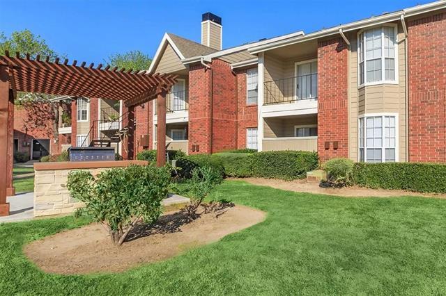 Building Photo - 8110 Creekbend Dr