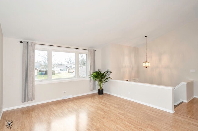 Building Photo - 14631 S Arboretum Dr