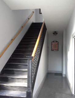staircase - Center Lofts On Main