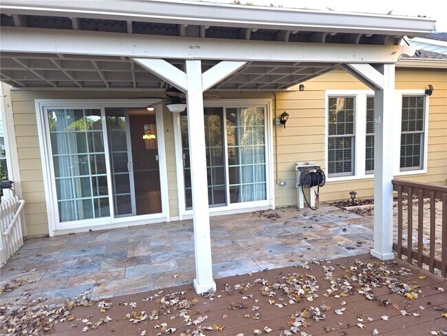 Building Photo - 6275 Brookside Ln