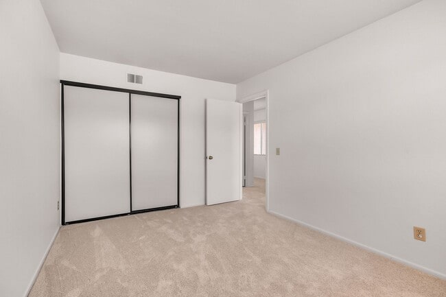 Building Photo - Spacious 3-Bedroom Home In the Community of Montecito, Rancho San Diego!