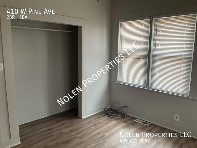 Building Photo - 410 W Pine Ave