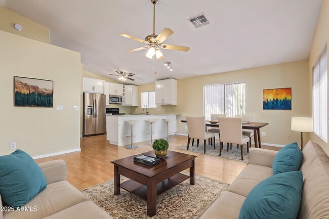 Building Photo - 19011 N 12th Dr