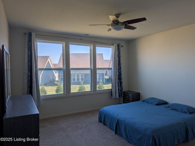 Building Photo - 2861 Hamilton Springs Dr