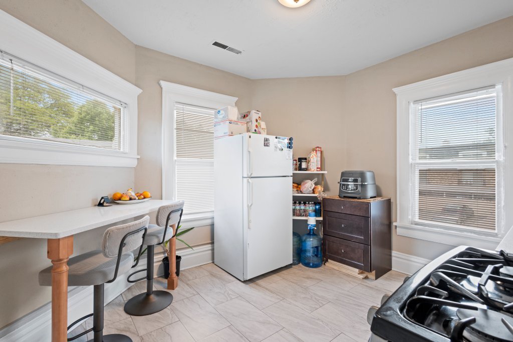 Building Photo - 450 W Galena Blvd