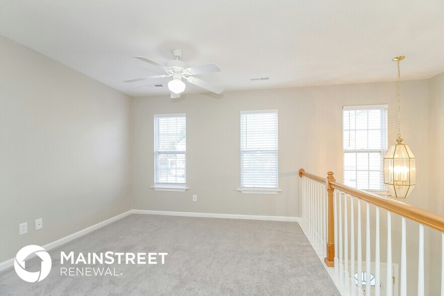 Building Photo - 232 Stone Moss Ln