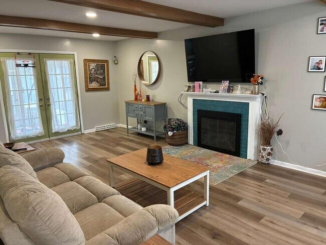 Building Photo - 65 S Gould Rd