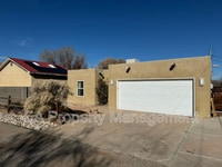 Building Photo - 2241 Bartolo Ave SW