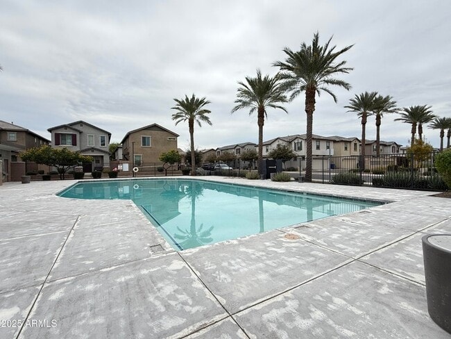 Building Photo - 1708 S 83rd Way