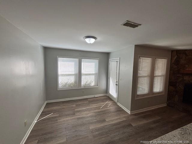 Building Photo - 6776 Willowbrook Dr