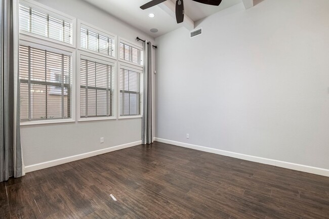Building Photo - Gorgeous and spacious home in Gilbert, AZ!