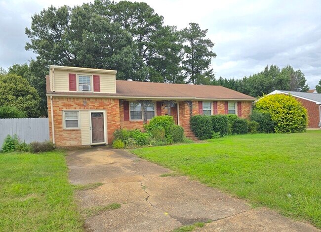 Building Photo - Charming 4-Bedroom Brick Ranch in Virginia Beach!