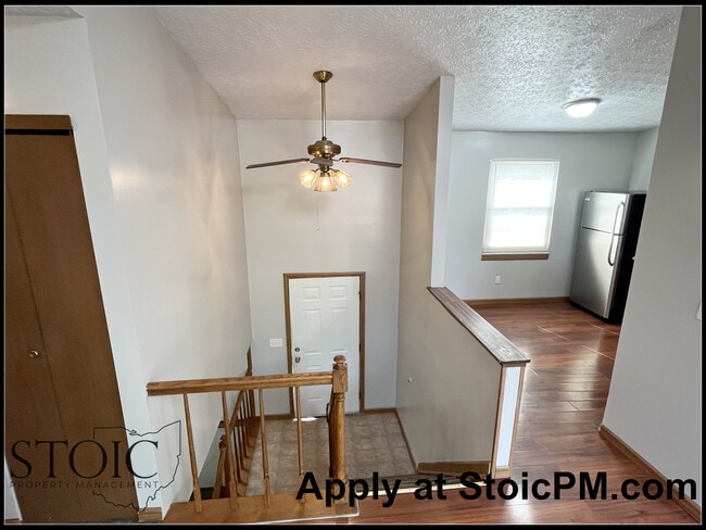 Building Photo - 3169 Earlington Ln