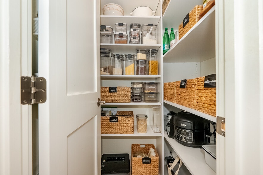 Pantry - 229 Miller Ave