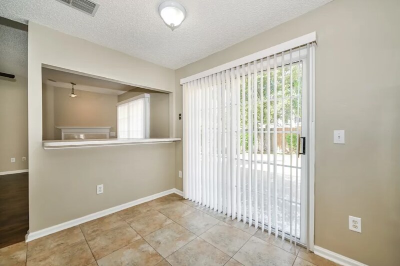 Building Photo - 13775 Sea Mist Dr