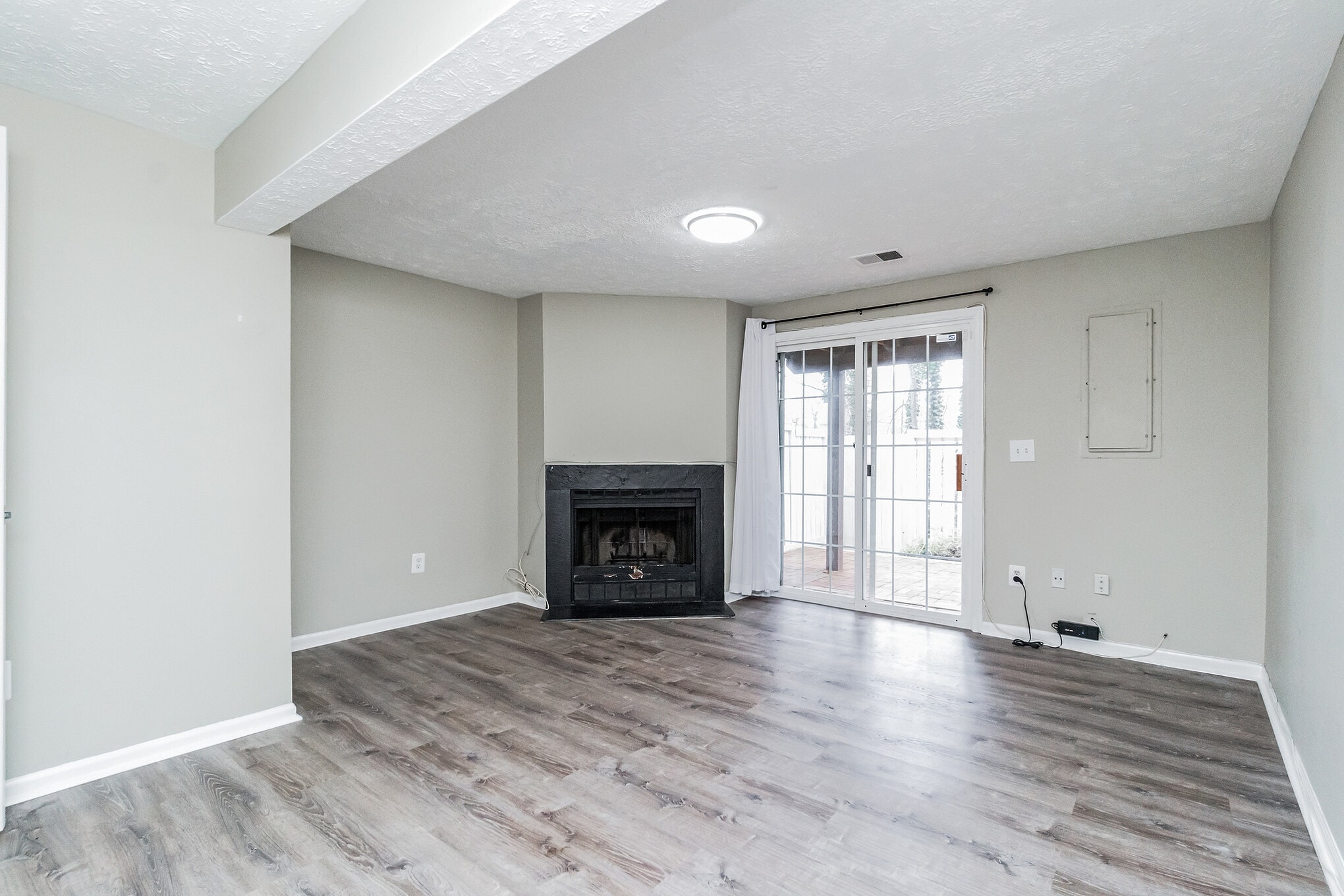 Building Photo - 1933 Belmont Ridge Ct