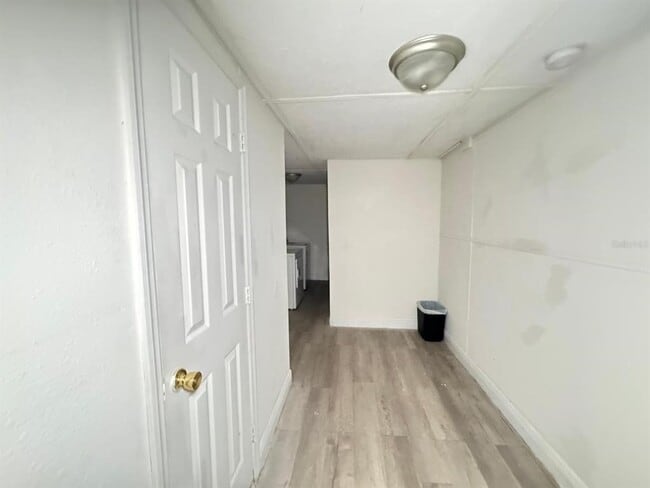 Building Photo - 229 Candler Ave
