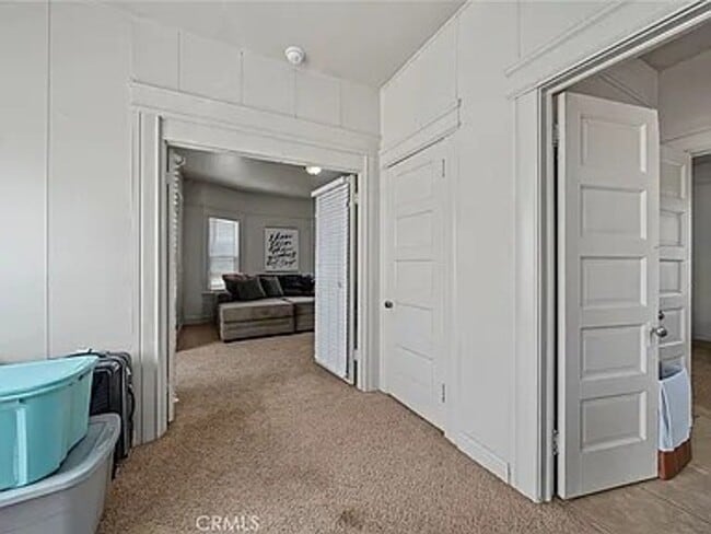 Building Photo - Charming 2 bedroom 1 bath bungalow in Mill...
