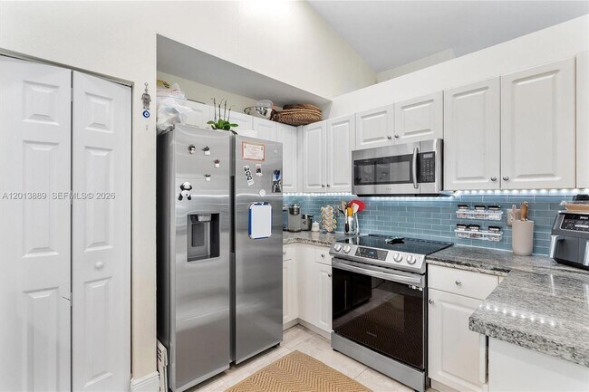 Building Photo - 1516 Zenith Way