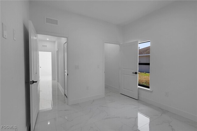 Building Photo - 2810 44th St SW