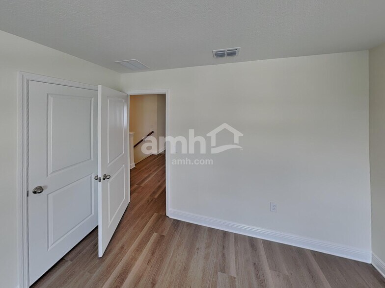 Building Photo - 5937 Thistleberry Flds Ln