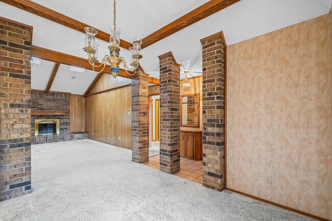 Building Photo - 5206 95th St