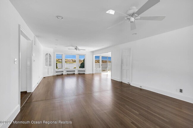 Building Photo - 181 Lewis Ln