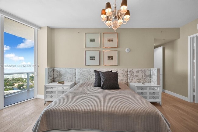 Building Photo - 15901 Collins Ave