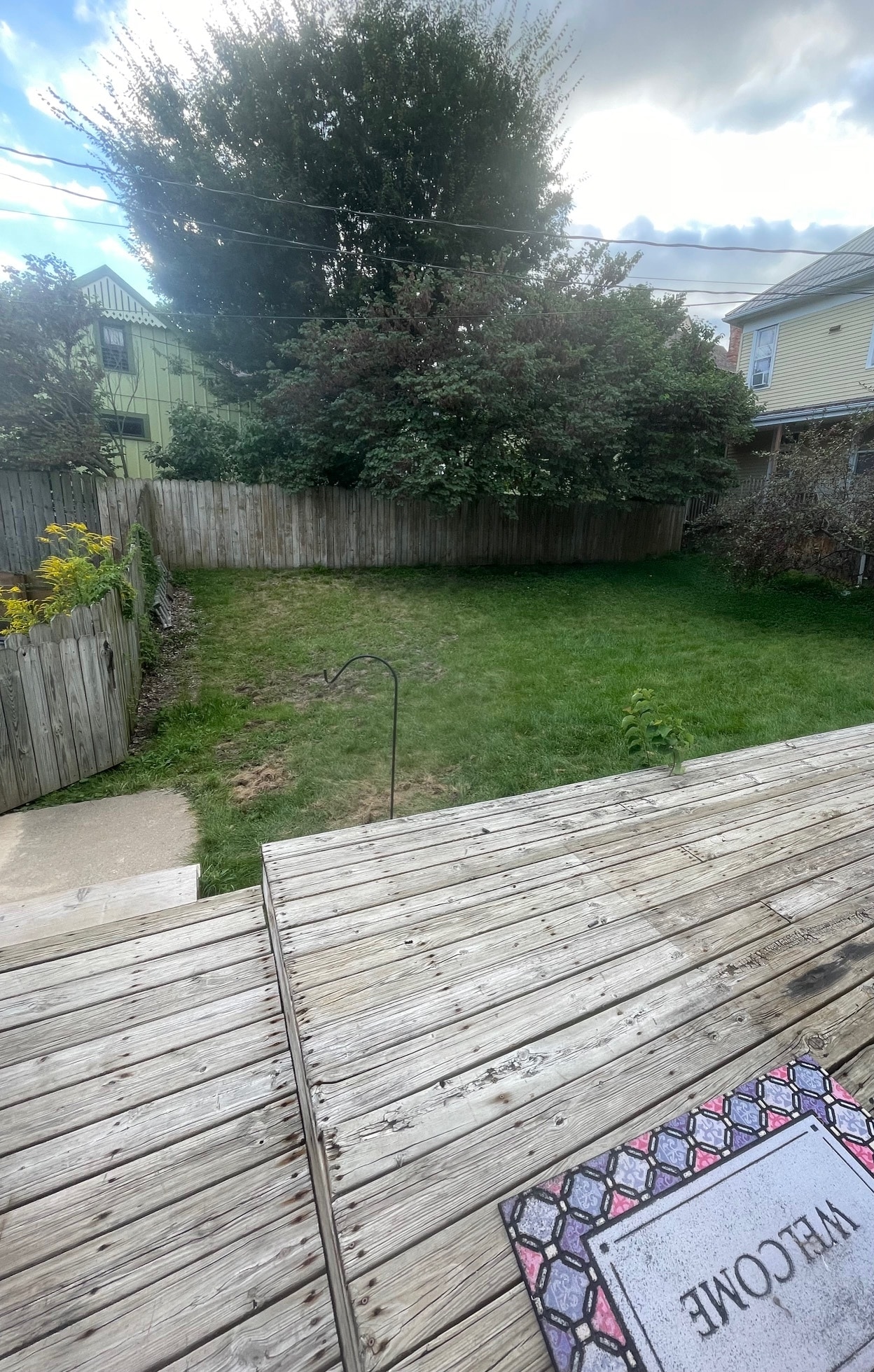 Back Deck / Yard - 412 Iowa Ave