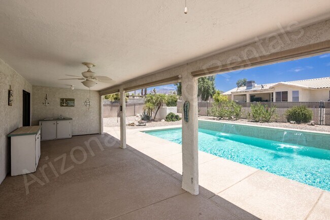 Building Photo - HEATED POOL & SPA