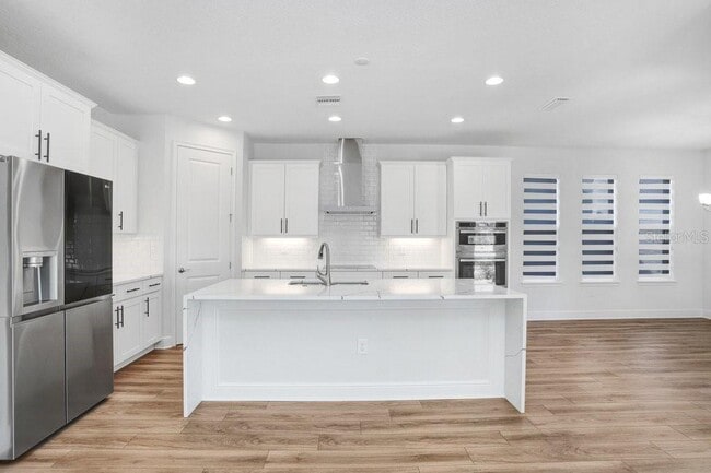 Building Photo - 28793 Sweet Persimmon Dr