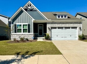 Building Photo - Beautiful, 3BR/3BA, Ranch with Bonus Room in Harrisburg