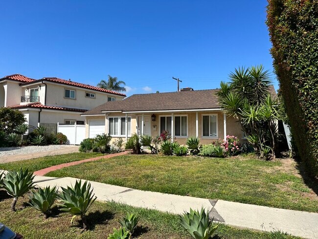 Primary Photo - 5015 Doman Ave