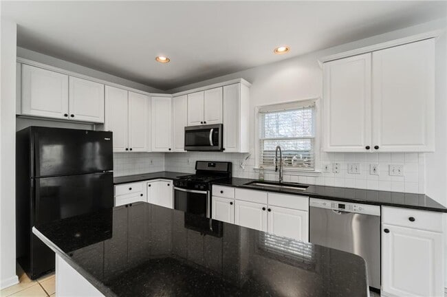 Building Photo - 3616 Creek Harbor Ct